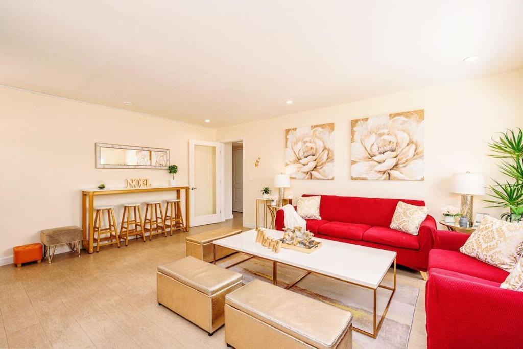 La Sunny House Beautiful Yard 7 Rooms 4 Bathrooms Near Disneyland & Hollywood & Downtown ハシエンダ・ハイツ エクステリア 写真