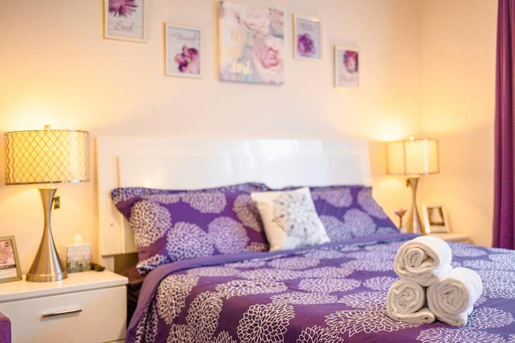 La Sunny House Beautiful Yard 7 Rooms 4 Bathrooms Near Disneyland & Hollywood & Downtown ハシエンダ・ハイツ エクステリア 写真