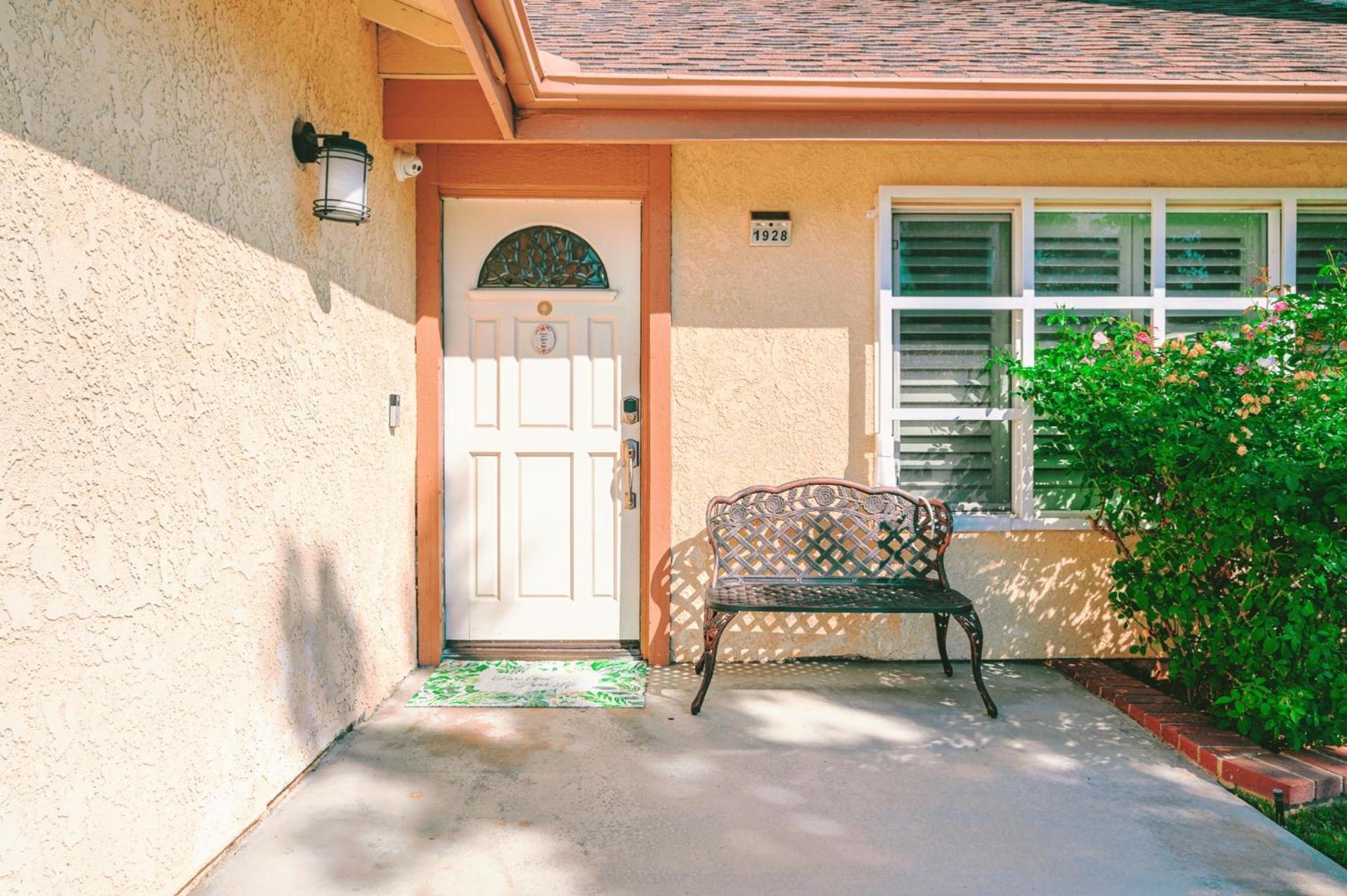 La Sunny House Beautiful Yard 7 Rooms 4 Bathrooms Near Disneyland & Hollywood & Downtown ハシエンダ・ハイツ エクステリア 写真